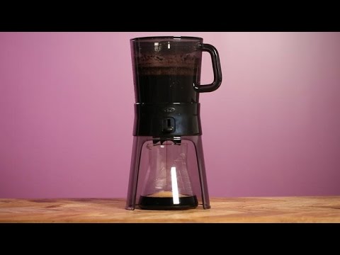 Cold brewing is a little easier with the Oxo Cold Brew Coffee Maker - UCOmcA3f_RrH6b9NmcNa4tdg