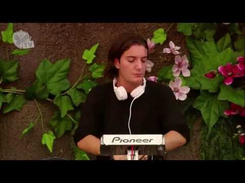 Tomorrowland 2013 - Alesso - UCsN8M73DMWa8SPp5o_0IAQQ