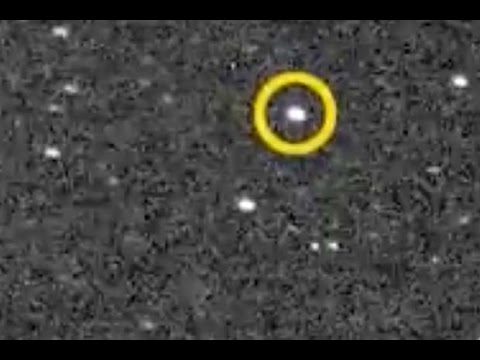 Black Holes Can Make Stars Actually Twinkle | Video - UCVTomc35agH1SM6kCKzwW_g