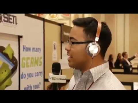 Aedle Headphones First Look | TechCrunch At CES 2013 - UCCjyq_K1Xwfg8Lndy7lKMpA