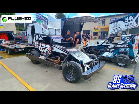 Paradise Valley Speedway Superstocks World 240s Pitwalk - 24th January 2025 - dirt track racing video image