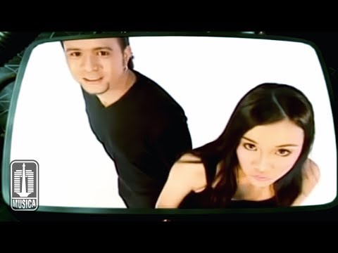 Video klip lagu Kahitna  Galeri Video Musik - WowKeren.com