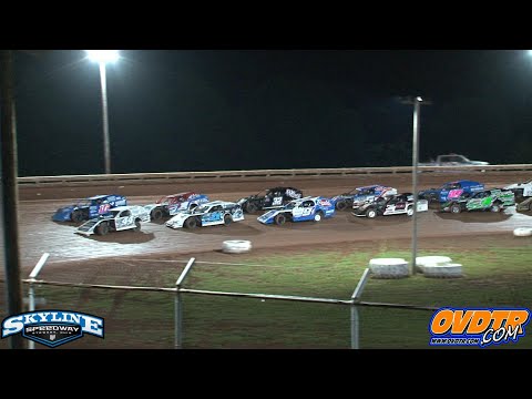 Skyline Speedway Race Track in Stewart, Ohio, USA