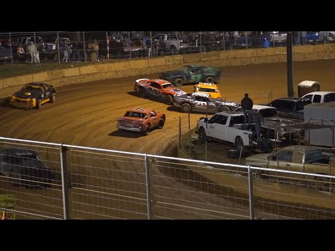 Stock V8 at Winder Barrow Speedway March 11th 2023 - dirt track racing video image