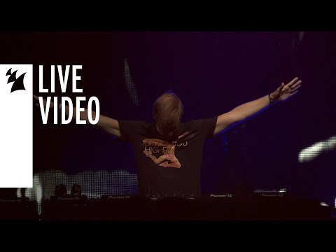 Armin van Buuren feat. HALIENE - Song I Sing [Live at A State Of Trance 900, Mexico] - UCGZXYc32ri4D0gSLPf2pZXQ