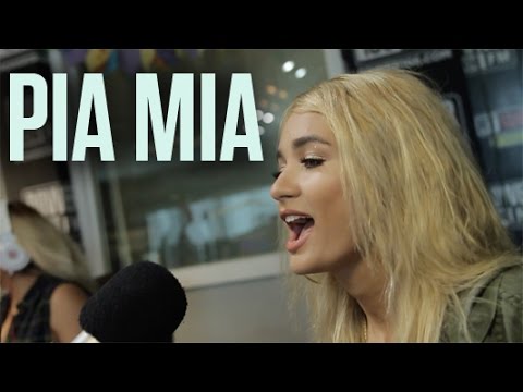 Pia Mia Sang For Kanye + Drake At Kardashian Dinner - UCBKIrKI8ezApiTVkEknu6xg