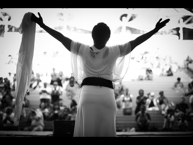 Zambian Gospel Music: Non-Stop Worship
