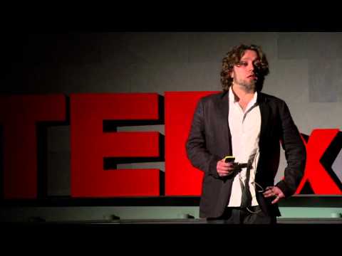 Games and Crowdsourcing for Medical Image Diagnosis: Miguel Luengo Oroz at TEDxBarcelonaChange - UCsT0YIqwnpJCM-mx7-gSA4Q