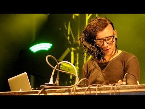 Skrillex: Biography and Origins of the Dubstep Producer - UCaWd5_7JhbQBe4dknZhsHJg