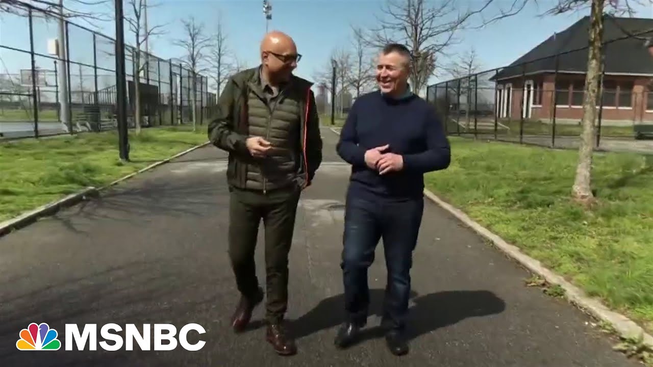 Ali Velshi reunites in NYC with Ukrainian Military Chaplain he interviewed near the front lines