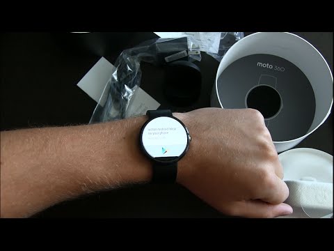 Motorola Moto 360 Unboxing and Hands On - UCbR6jJpva9VIIAHTse4C3hw