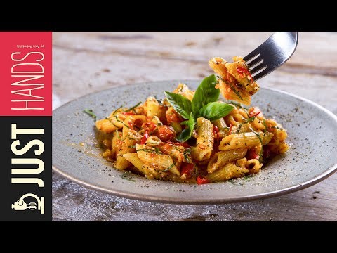 Penne Arrabbiata | Akis Kitchen - UCcbNHNmULeU1OoNylpPIRQQ