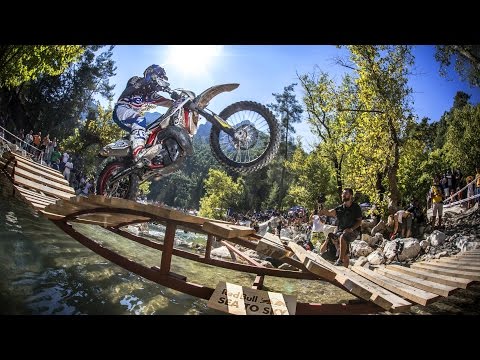 Enduro Racing in the Forest - Day 2 Recap - Red Bull Sea to Sky - UC0mJA1lqKjB4Qaaa2PNf0zg