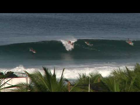 Jamie Sterling Surfs Puerto Escondido: Episode #4 - UCblfuW_4rakIf2h6aqANefA