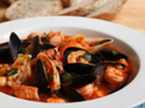 Cioppino Recipe - San Francisco Cioppino - A Spicy Fish Stew Recipe - UCRIZtPl9nb9RiXc9btSTQNw