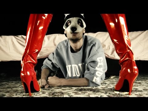 CRO - Bad Chick (Official Version)