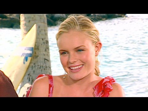 Kate Bosworth and Michell Rodriguez in 'Blue Crush' - UCpo2fJvnalYlwN97ehhyfBQ