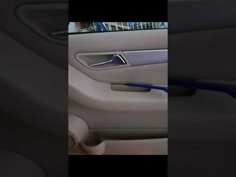 How to remove the front door panel of a Mercedes A-Class - Mercedes ...