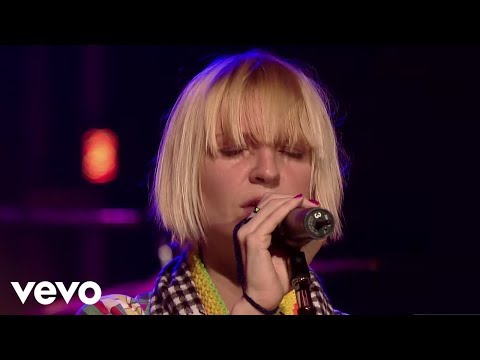 Sia - Breathe Me (Live At SxSW) - UCmKdSrwf1e8coqAzUsrVHZw