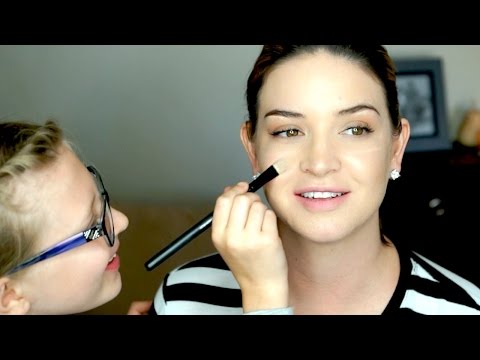 My Daughter Does My Makeup ♡ - UCcZ2nCUn7vSlMfY5PoH982Q