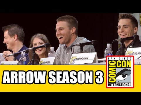 Arrow Season 3 Comic Con Panel 2014 - Part 1 - UCS5C4dC1Vc3EzgeDO-Wu3Mg