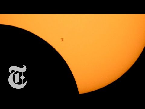 The Solar Eclipse Seen From The US to Space - UCqnbDFdCpuN8CMEg0VuEBqA