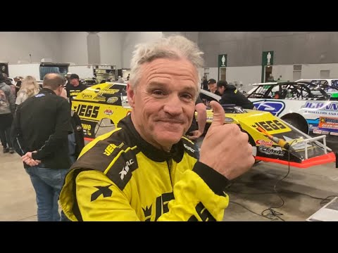 The Final Laps of My Heat Race at The Dome! - dirt track racing video image