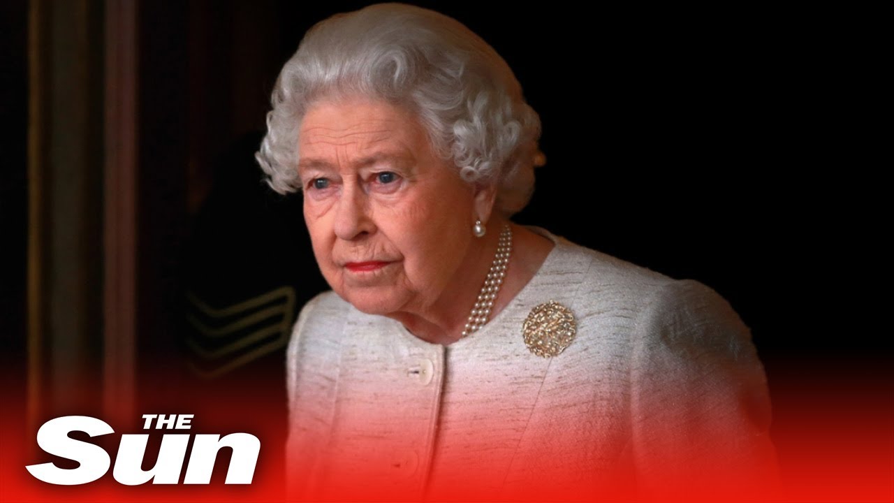 LIVE: Watch the UK pay tribute to Queen Elizabeth, from palace mourners to gun salutes