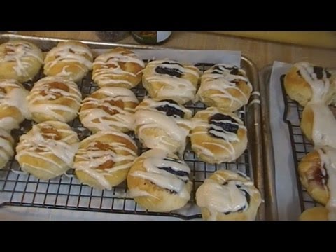 Kolaches Recipe ~Noreen's Kitchen - UCt4JkHmgAq1EnQc1Cc5M4xw