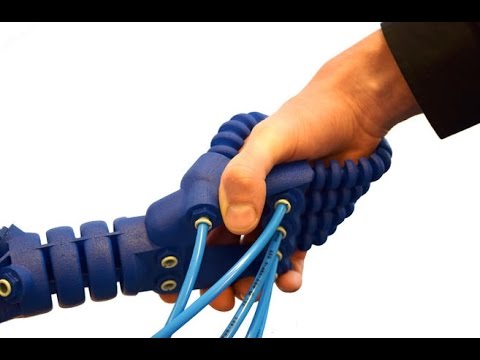 Tomorrow Daily - This soft robotic limb can shake your hand without crushing it, Ep. 264 - UCOmcA3f_RrH6b9NmcNa4tdg