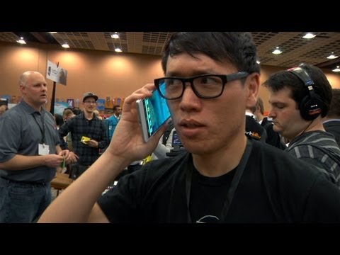 CES 2013: Hands-On with the Huawei Ascent Mate 6.1-Inch Phone - UCiDJtJKMICpb9B1qf7qjEOA
