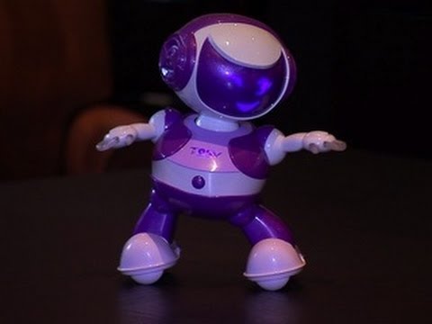 CNET News - Santa goes techie: Smart toys for kids under 12 - UCOmcA3f_RrH6b9NmcNa4tdg