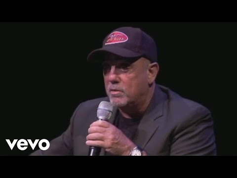 Billy Joel - Q&A: How Do You Feel About Song Lyrics? (Hamptons 2010) - UCELh-8oY4E5UBgapPGl5cAg