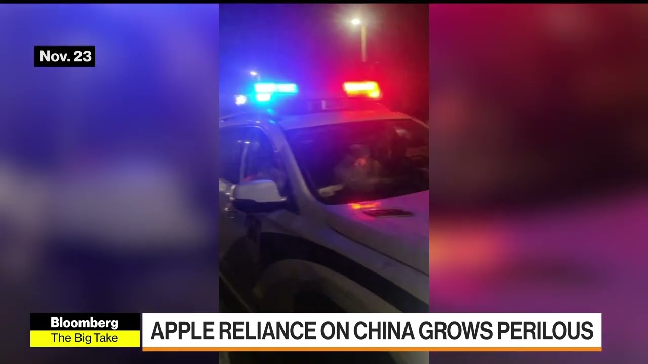 Apple’s China Reliance Grows Perilous Amid Covid Zero
