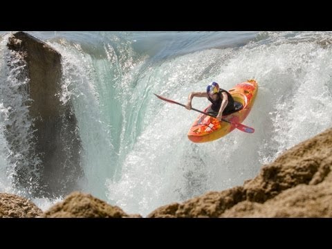 Freestyle Kayaking w/ Aniol Serrasolses 2013 - UCblfuW_4rakIf2h6aqANefA