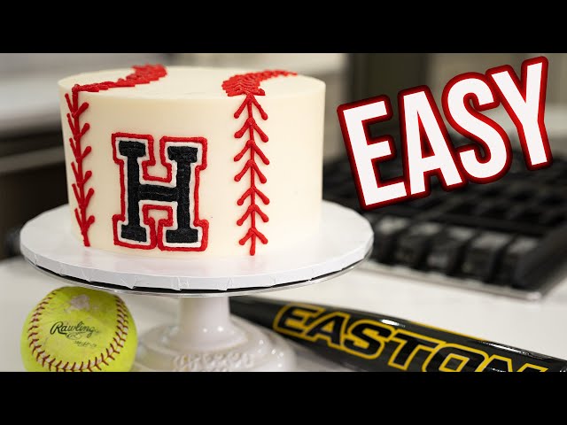 How to Decorate a Baseball Cake