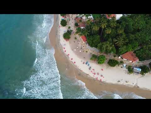 ( Waves & Wavs (feat. Lizwi) Ahmed Spins ) Praia do Ceará