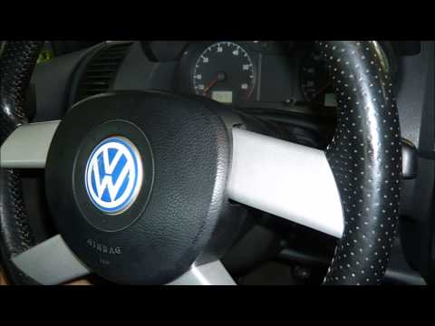 How to replace the steering wheel of the Volkswagen Polo - Volkswagen ...