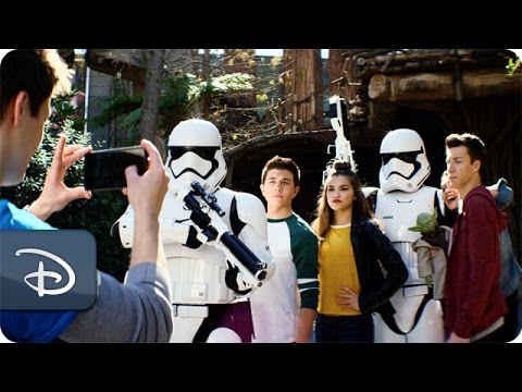 Disney Channel 365 - Star Wars Awakens | Walt Disney World - UC1xwwLwm6WSMbUn_Tp597hQ