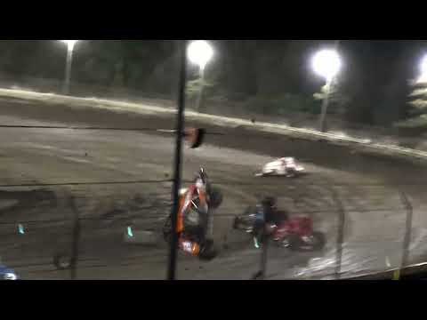 Thrills and spills at Sycamore Speedway in the 2023 race season. - dirt track racing video image