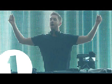 Calvin Harris from Radio 1 in Ibiza 2015 - UC-FQUIVQ-bZiefzBiQAa8Fw