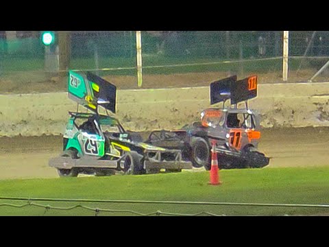 Meeanee Speedway - Opening Night Superstocks - 24/10/25 - dirt track racing video image