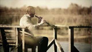 Albrecht Mayer - "1. Langsam, träumerisch" from Song of the Reeds - Klughardt (official video)