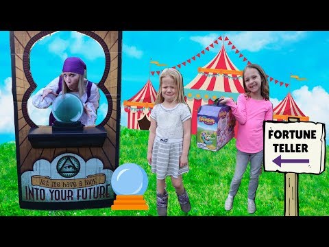 Fortune Teller Warns Maya at the Super Cool Carnival - UC8MR0wSTbzs5Yo7DgP04P-w