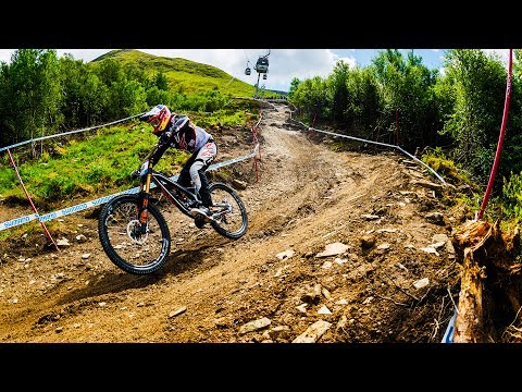 Let's Go Over The Bars | Fast Life with Loïc Bruni S1E3 - UCblfuW_4rakIf2h6aqANefA