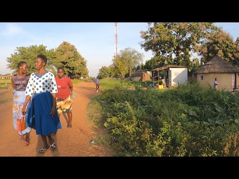 INSIDE RURAL AFRICAN COMMUNITY IN AFRICA 🌍 UGANDA🇺🇬