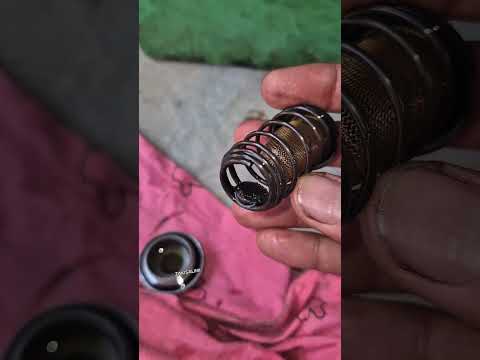 Come sostituire l'olio motore nello scooter SYM Husky 150?