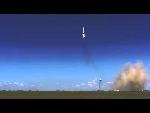 Stampede! SpaceX's Grasshopper Startles Cows | Video - UCVTomc35agH1SM6kCKzwW_g