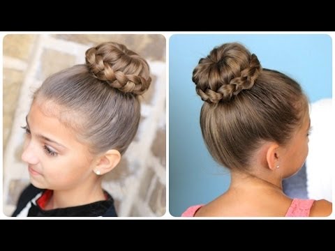 Lace Braided {Sophia Lucia} Bun | Updo Hairstyles - UC2LgZ_4GzSFQS-3a87_Jc6w