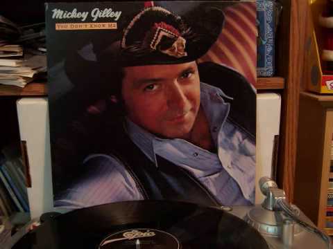 Mickey Gilley - Tears Of The Lonely - UCdddYaD3RmOH5tt41N60mlg